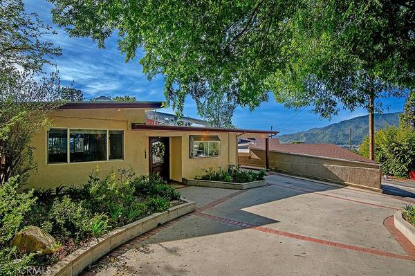 La Crescenta, CA 91214,4310 Raymond AVE