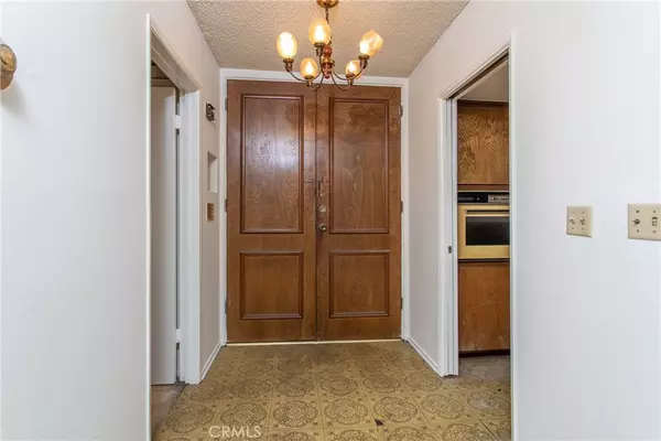 Culver City, CA 90230,5870 Green Valley CIR #115