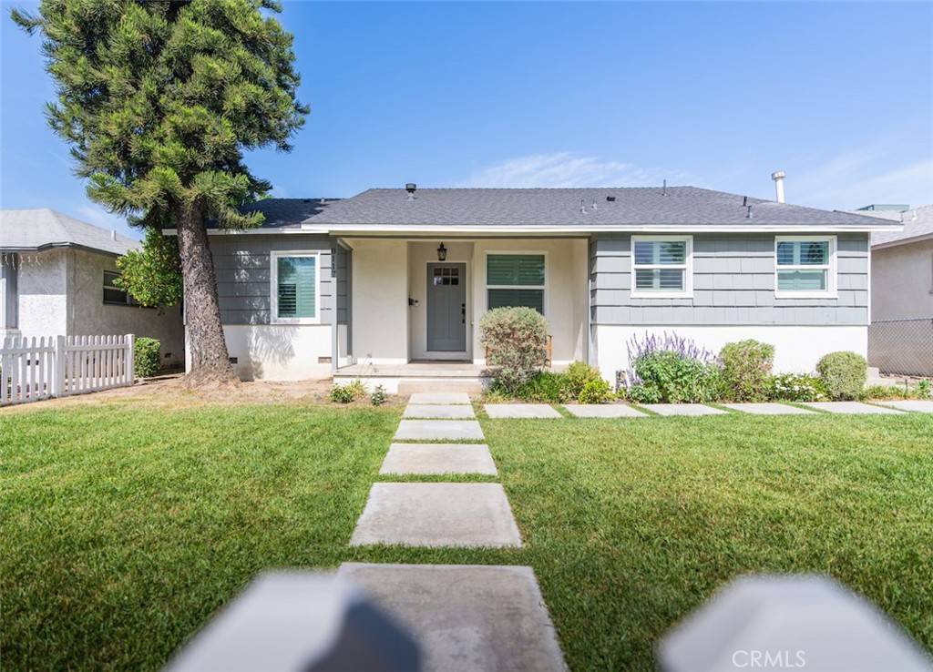 8117 Lindley Ave, Reseda, CA 91335