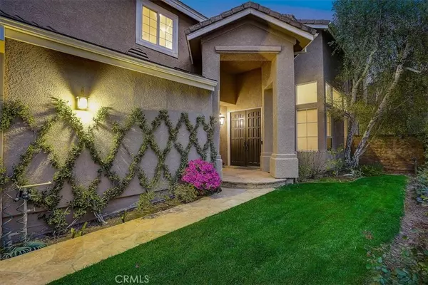 Oak Park, CA 91377,5384 Carmento DR