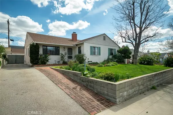 736 University, Burbank, CA 91504