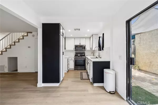 North Hills, CA 91343,9600 Sepulveda BLVD #6