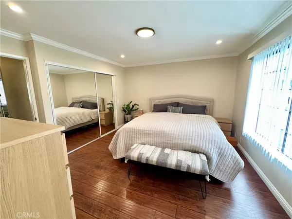 Sylmar, CA 91342,11300 Foothill BLVD #17