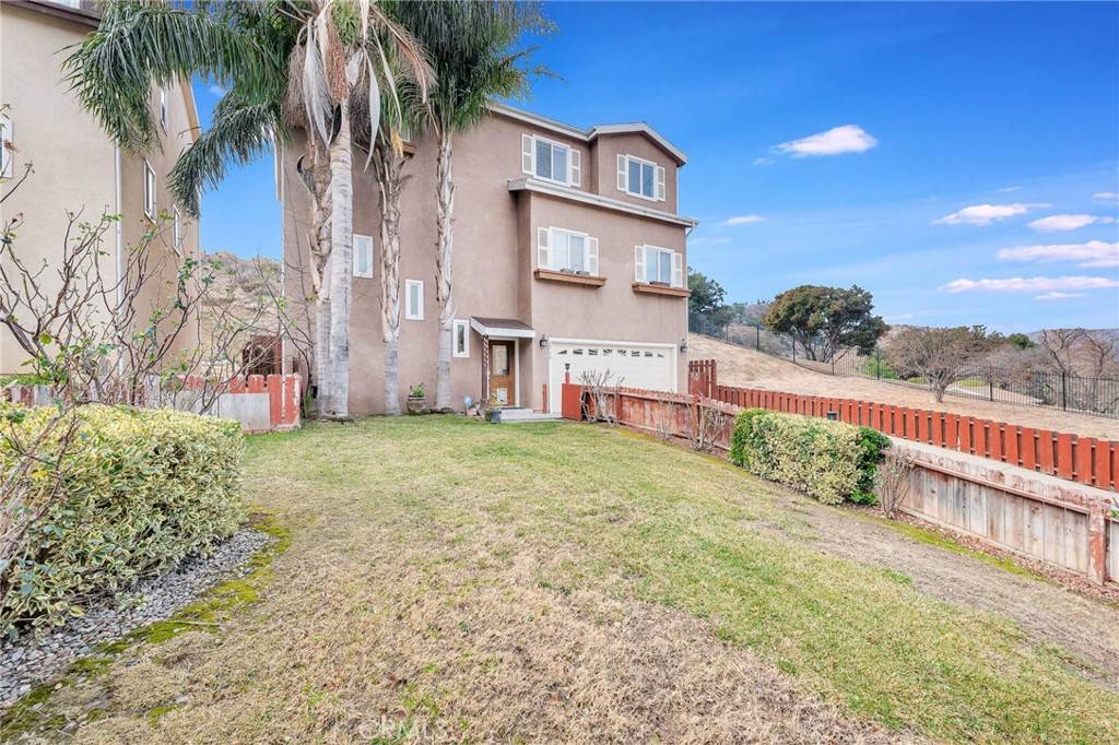 Castaic, CA 91384,29758 Central AVE