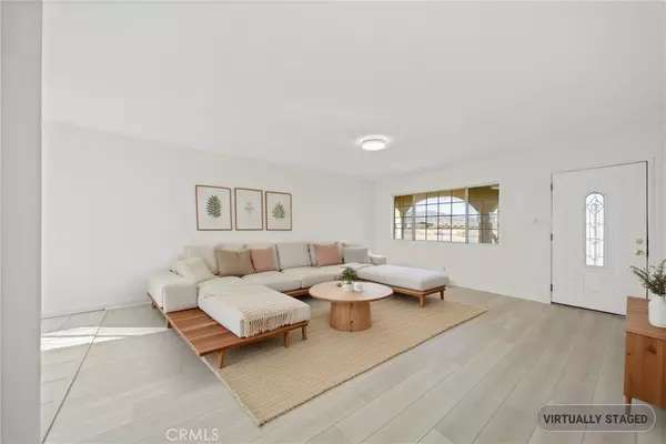 Palmdale, CA 93550,39322 10th ST E