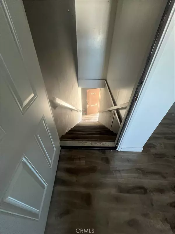 Burbank, CA 91505,4306 W Victory Blvd / Unit - B BLVD