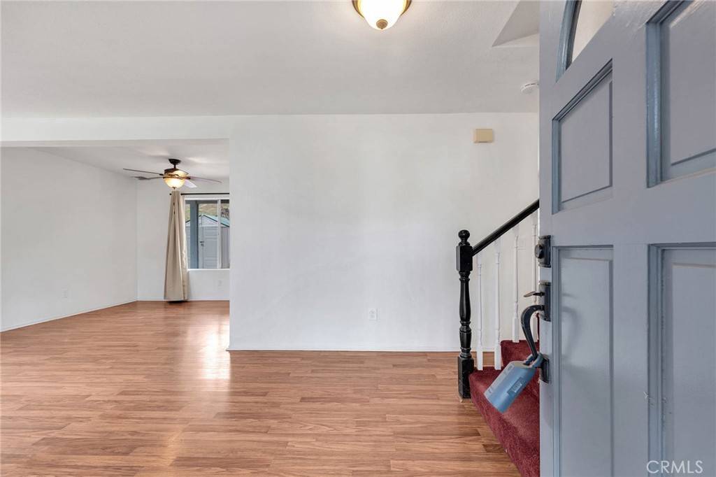 Castaic, CA 91384,32331 Green Hill DR