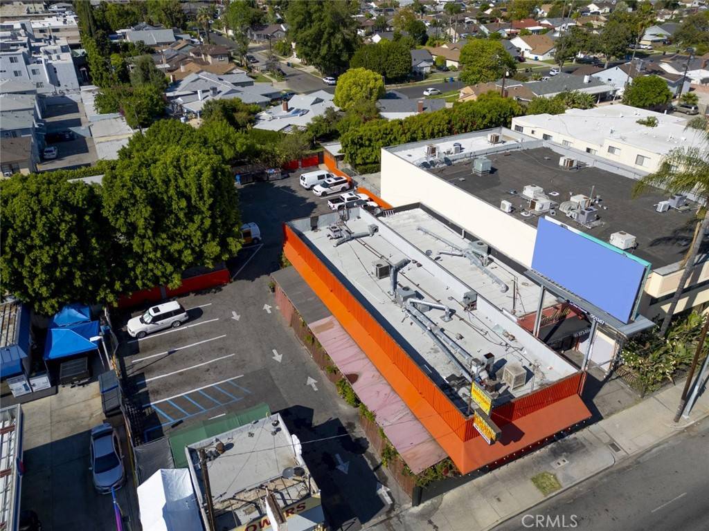 Van Nuys, CA 91405,14041 Sherman WAY