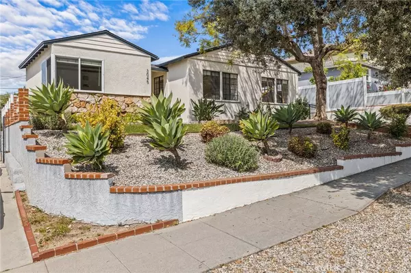 3045 Scott Road, Burbank, CA 91504