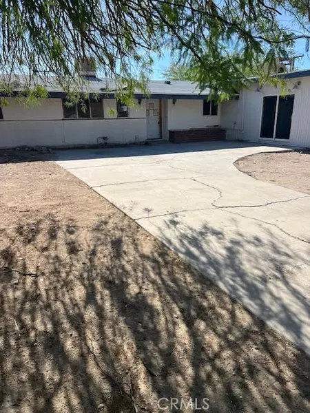 84673 9th ST, Trona, CA 93562