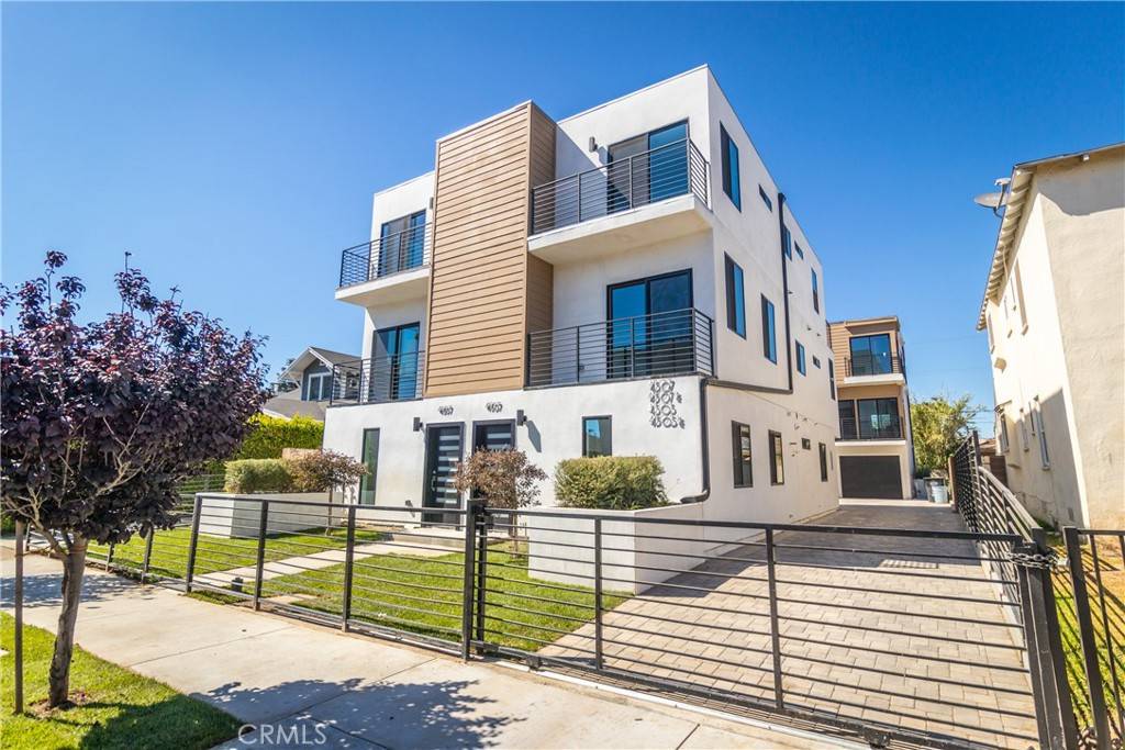 4507 W 18th St DR #1/3, Los Angeles, CA 90019