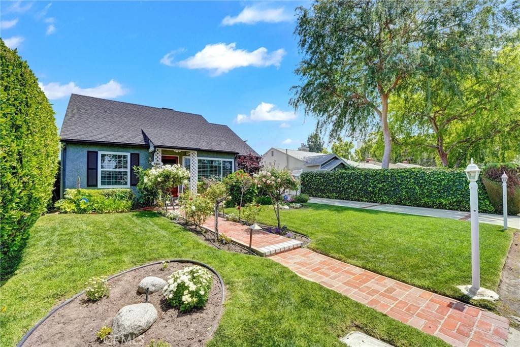 Valley Village, CA 91607,5634 Saint Clair AVE