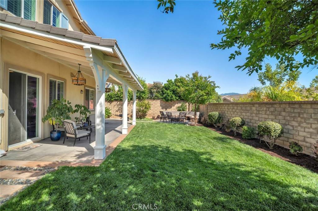 Saugus, CA 91350,22474 Flatwater CT