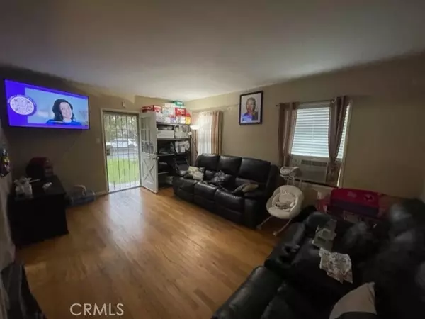 North Hollywood, CA 91606,6705 Denny AVE