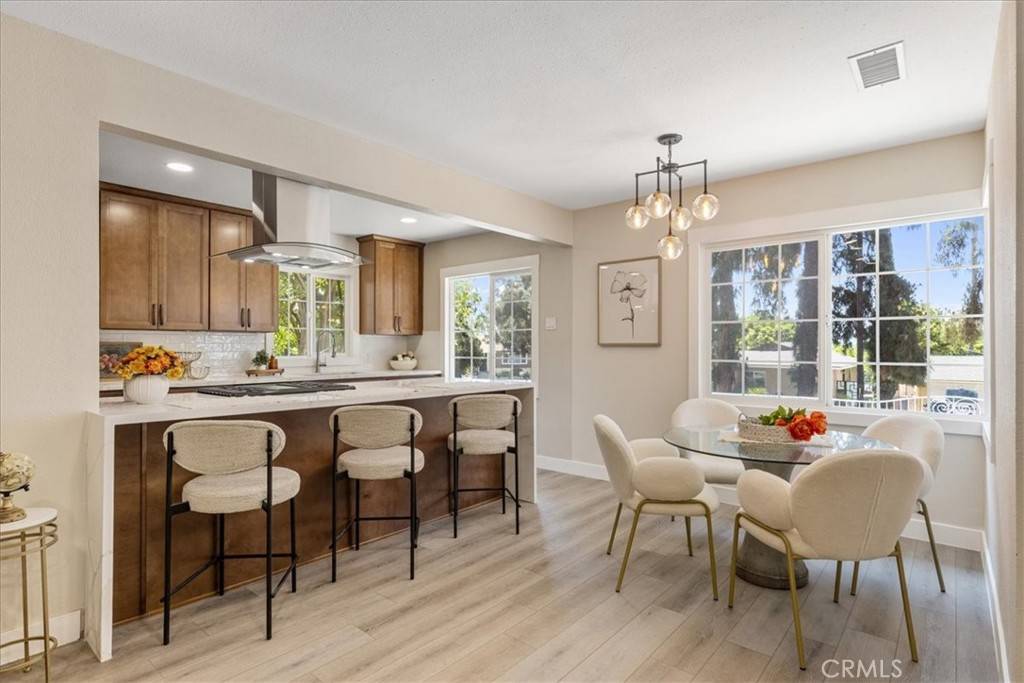 9951 Glencrest CIR, Sun Valley, CA 91504