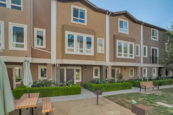Van Nuys, CA 91405,14703 Sherman WAY