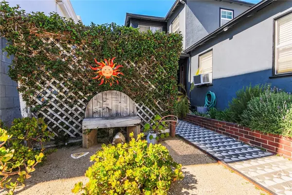 Burbank, CA 91505,3815 W Heffron Dr