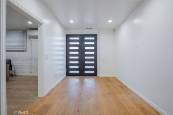 North Hollywood, CA 91605,12010 Vose ST