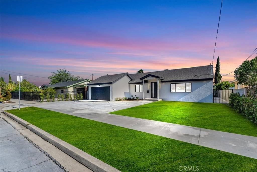 Sun Valley, CA 91352,11240 Lull ST