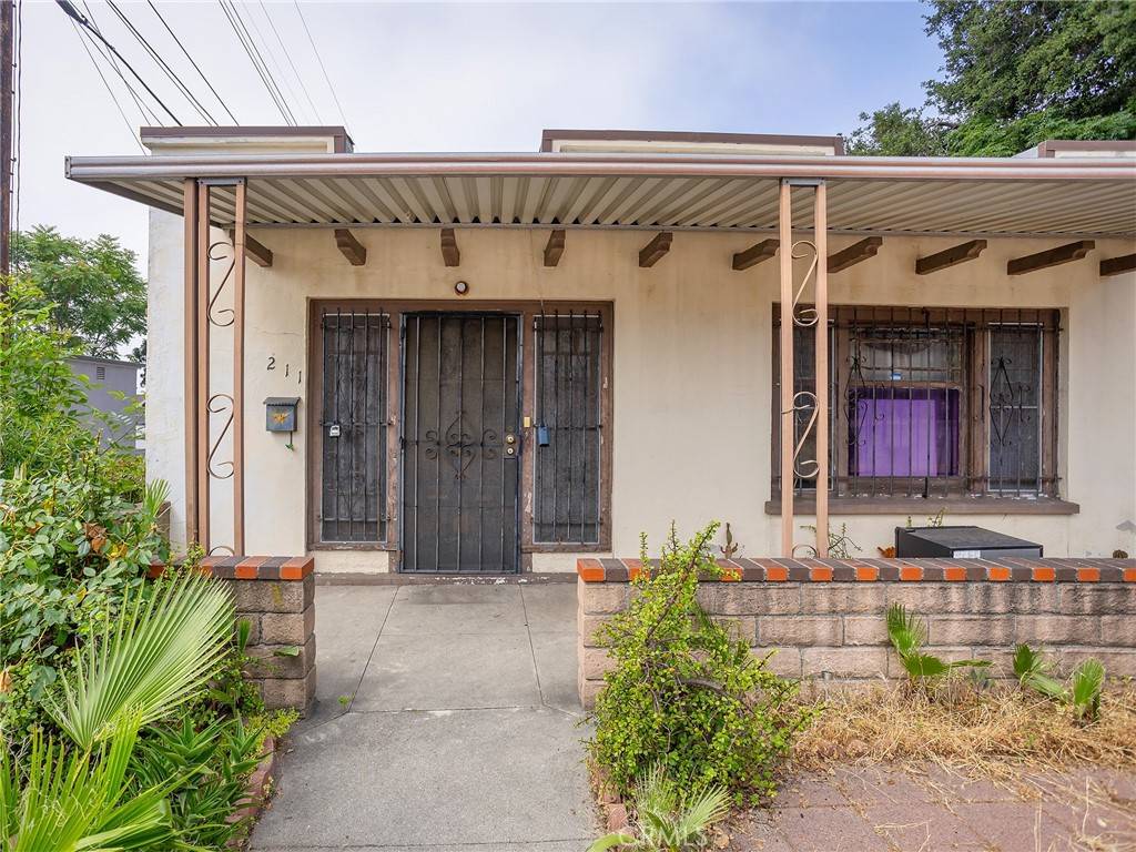 Burbank, CA 91501,211 S Bel Aire DR