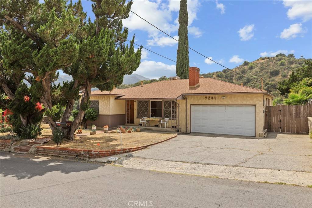 9241 Pali AVE, Tujunga, CA 91042