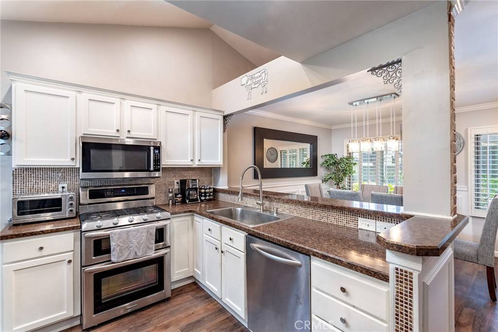 North Hollywood, CA 91606,6716 Clybourn AVE #146