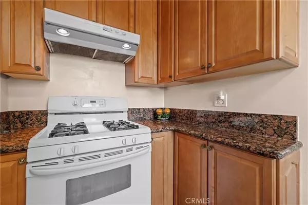 Burbank, CA 91504,2505 North Keystone Street
