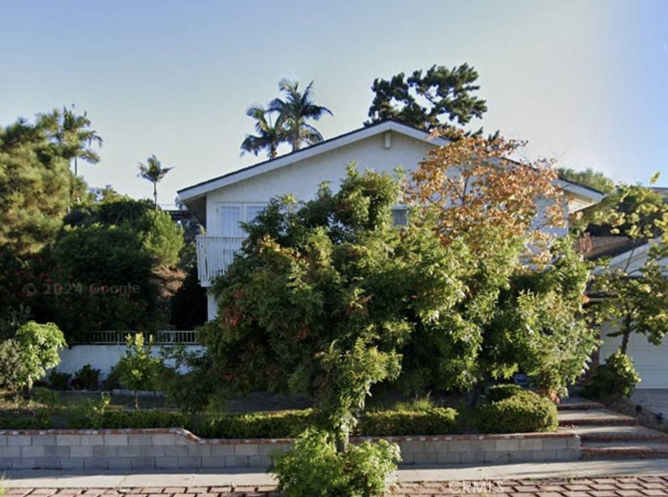 893 Calle Pinata, Thousand Oaks, CA 91360