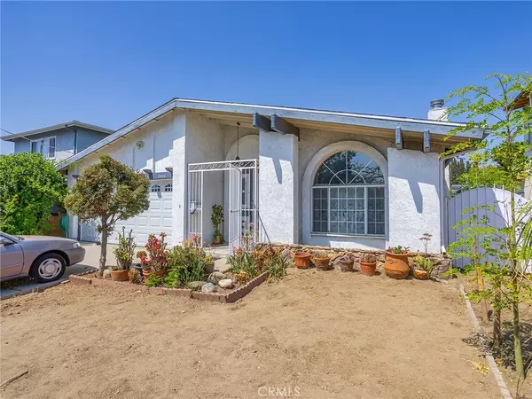 8434 Dorrington AVE, Panorama City, CA 91402