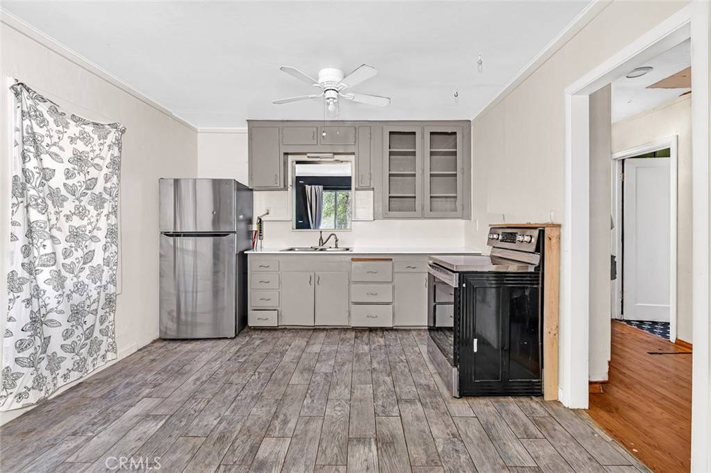 Mariposa, CA 95338,4162 Sullivan RD