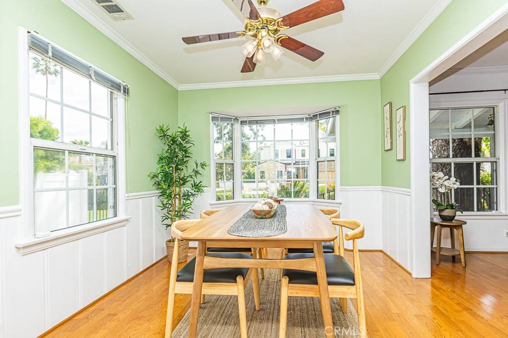 Valley Village, CA 91602,11559 Blix ST