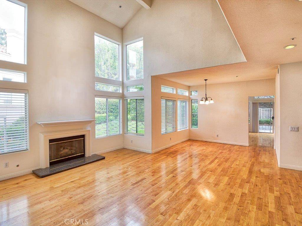 Glendale, CA 91208,968 Calle Amable