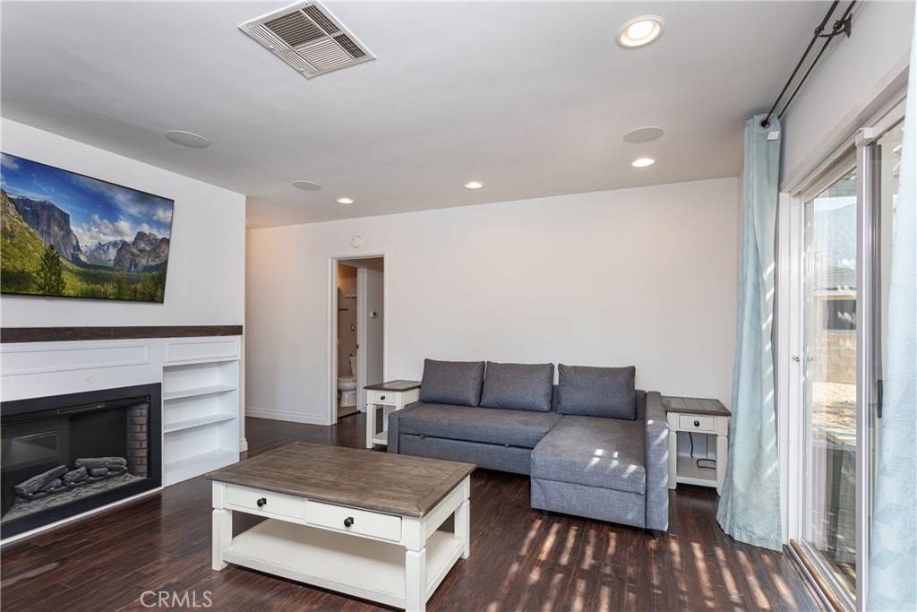 Sunland, CA 91040,10962 Wescott AVE
