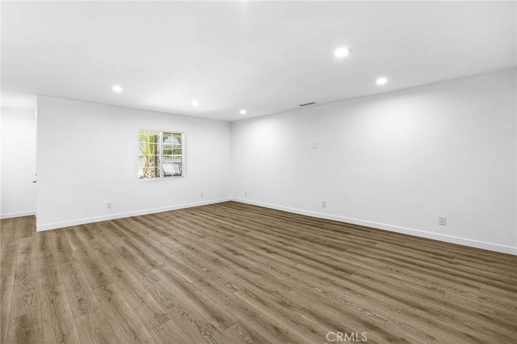 North Hills, CA 91343,16051 Lassen ST