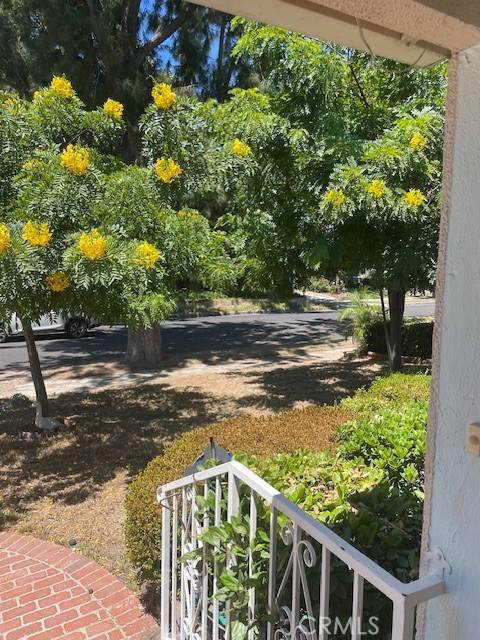 Burbank, CA 91506,602 N Griffith Park DR