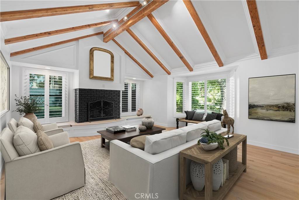 Agoura Hills, CA 91301,28925 Medea Mesa RD