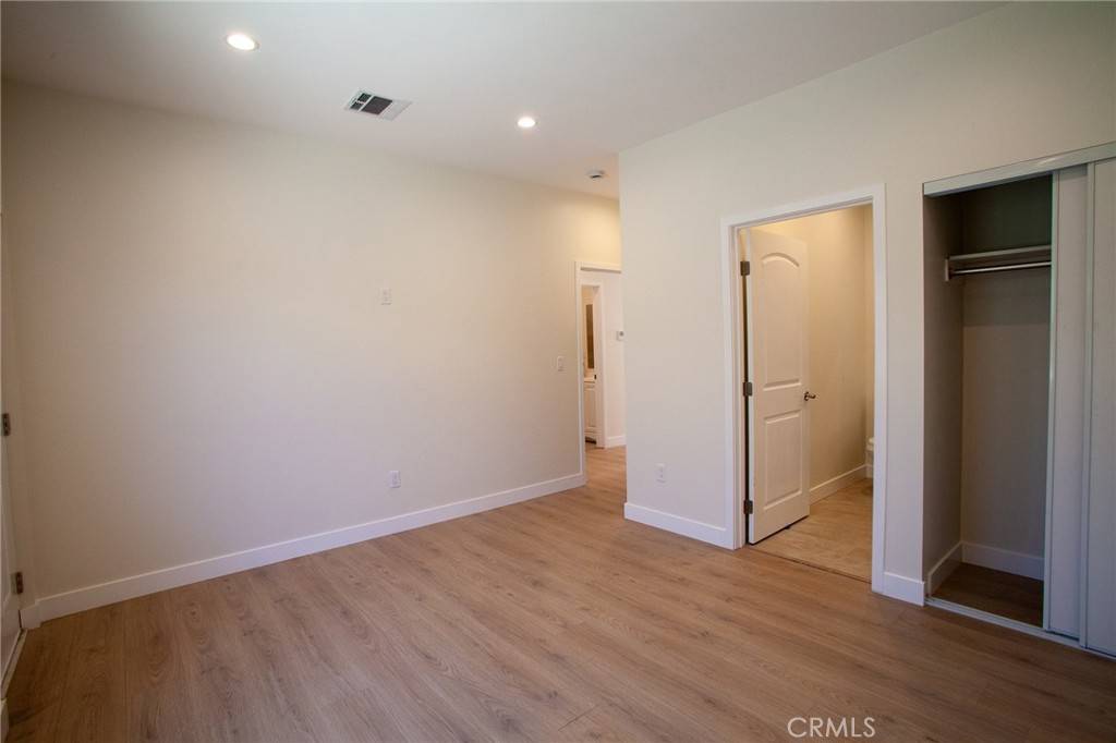 Burbank, CA 91504,2253 Catalina ST
