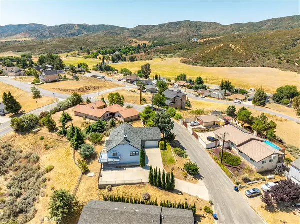 Lake Elizabeth, CA 93532,14747 Flintstone DR