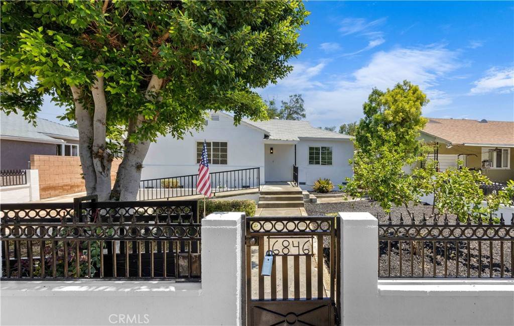 6846 Wystone AVE, Reseda, CA 91335