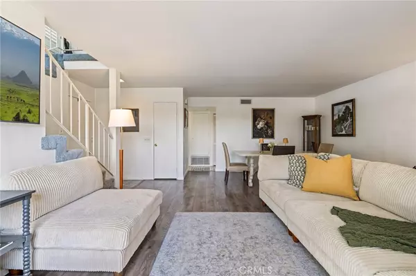 Diamond Bar, CA 91765,1007 Flintlock RD