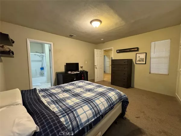 Sun Valley, CA 91352,11050 Keswick ST