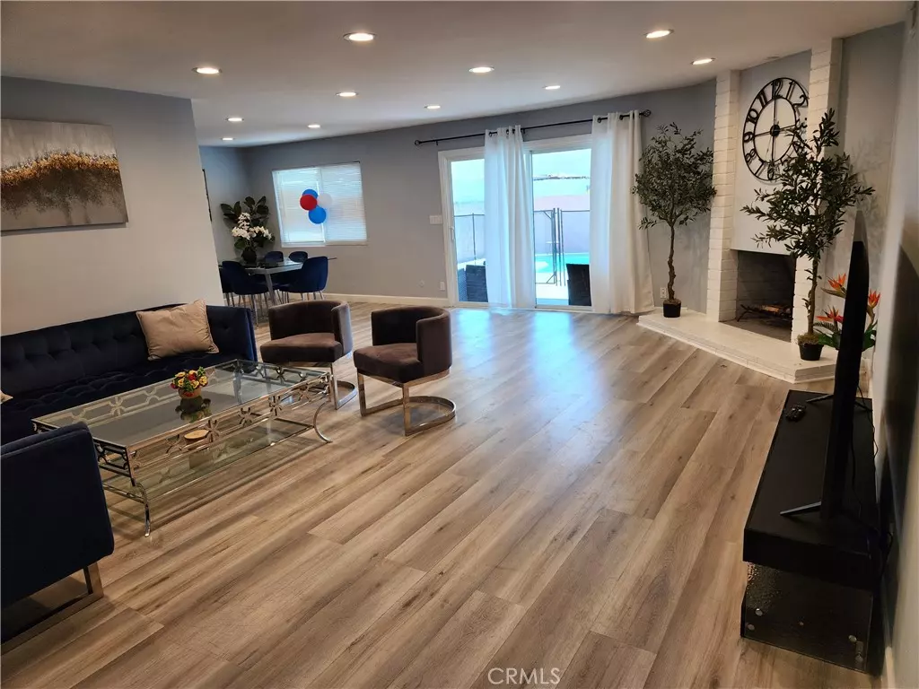 North Hollywood, CA 91605,7847 Goodland AVE