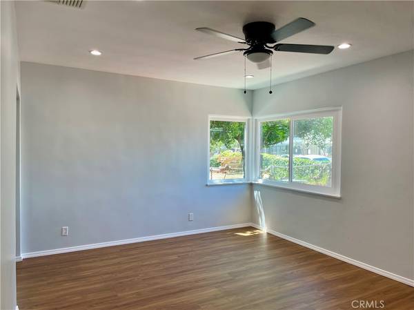 North Hollywood, CA 91601,5550 Riverton