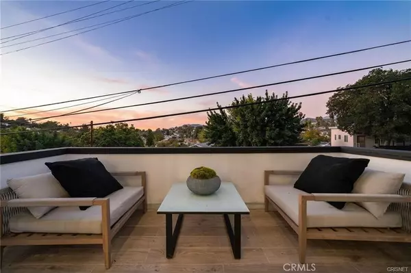 Los Angeles, CA 90042,5030 Aldama ST