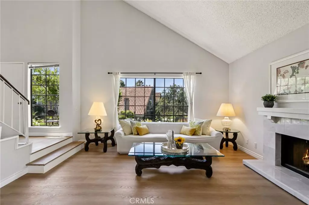 Oak Park, CA 91377,963 Thistlegate RD