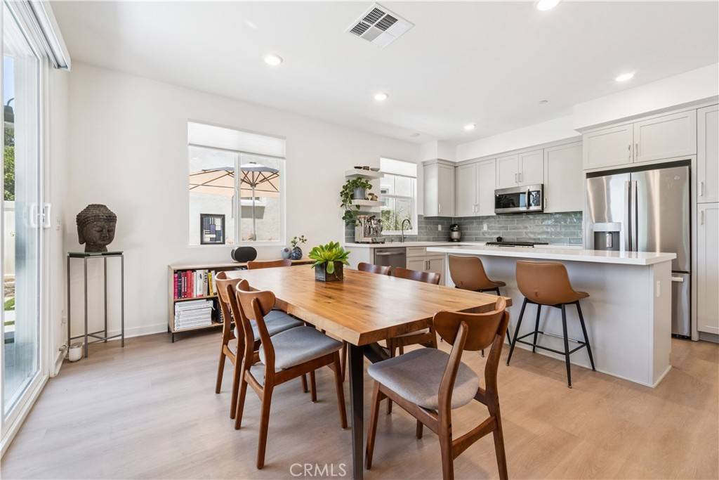 Whittier, CA 90601,12963 E. Greyson Way