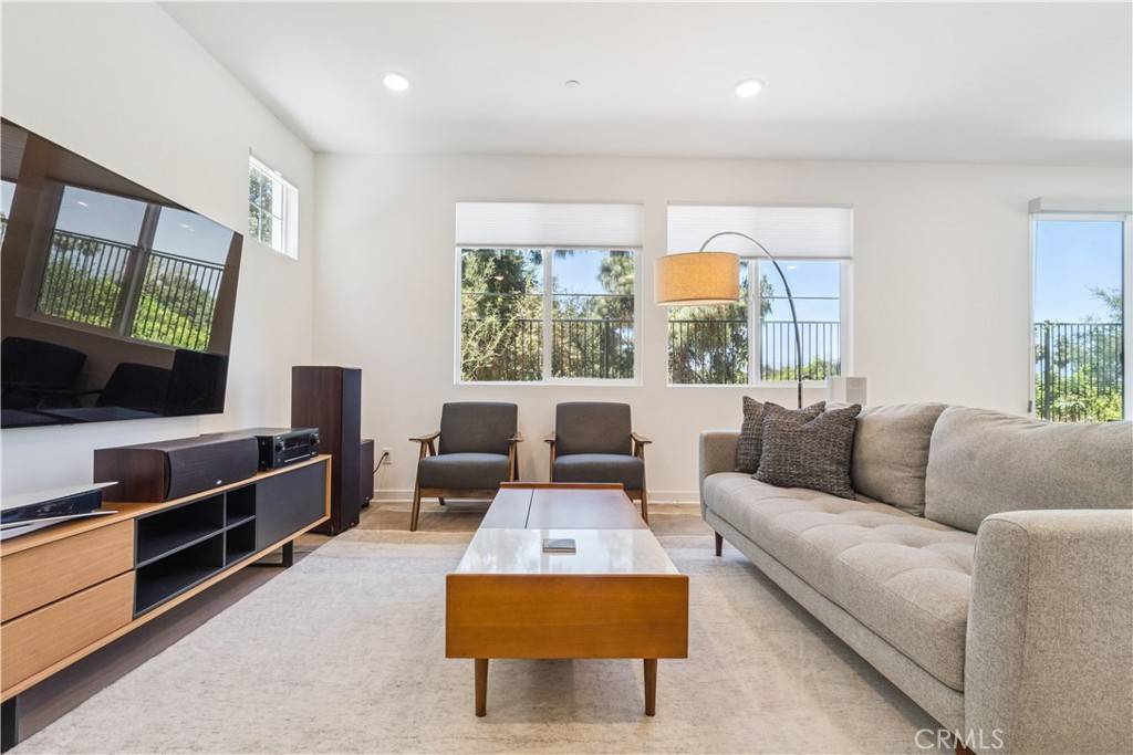 Whittier, CA 90601,12963 E. Greyson Way