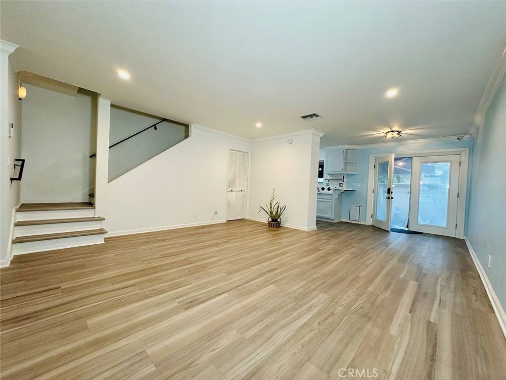 11138 Aqua Vista ST #3, Studio City, CA 91602
