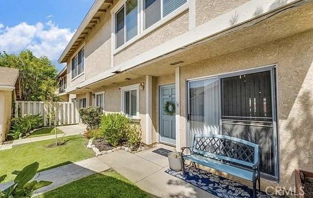 Chatsworth, CA 91311,10125 De Soto AVE #40