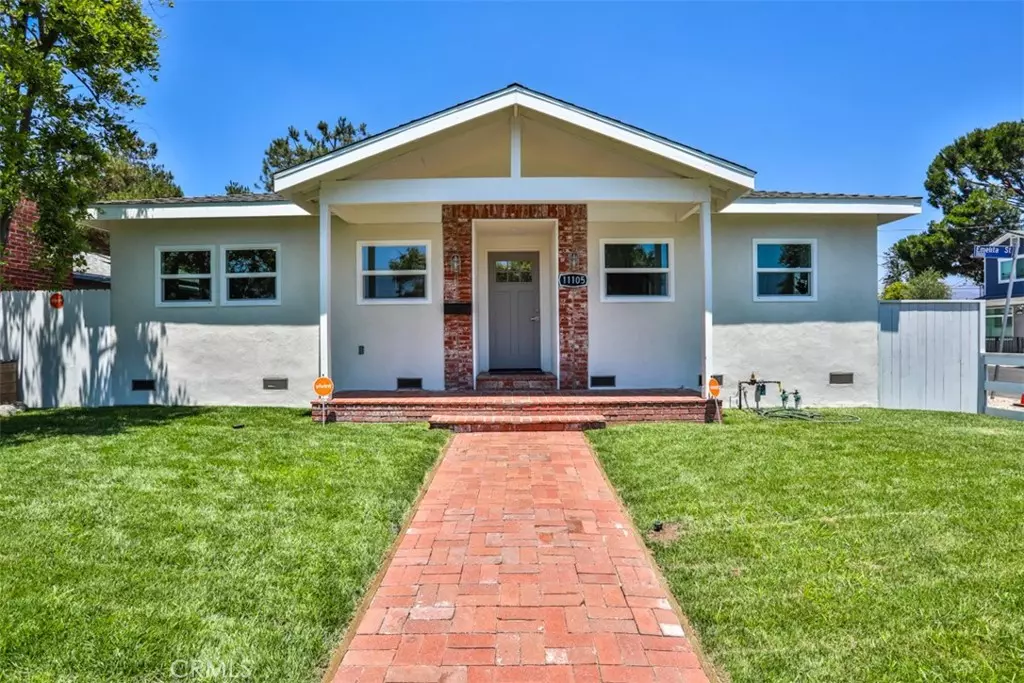 North Hollywood, CA 91601,11105 Emelita ST